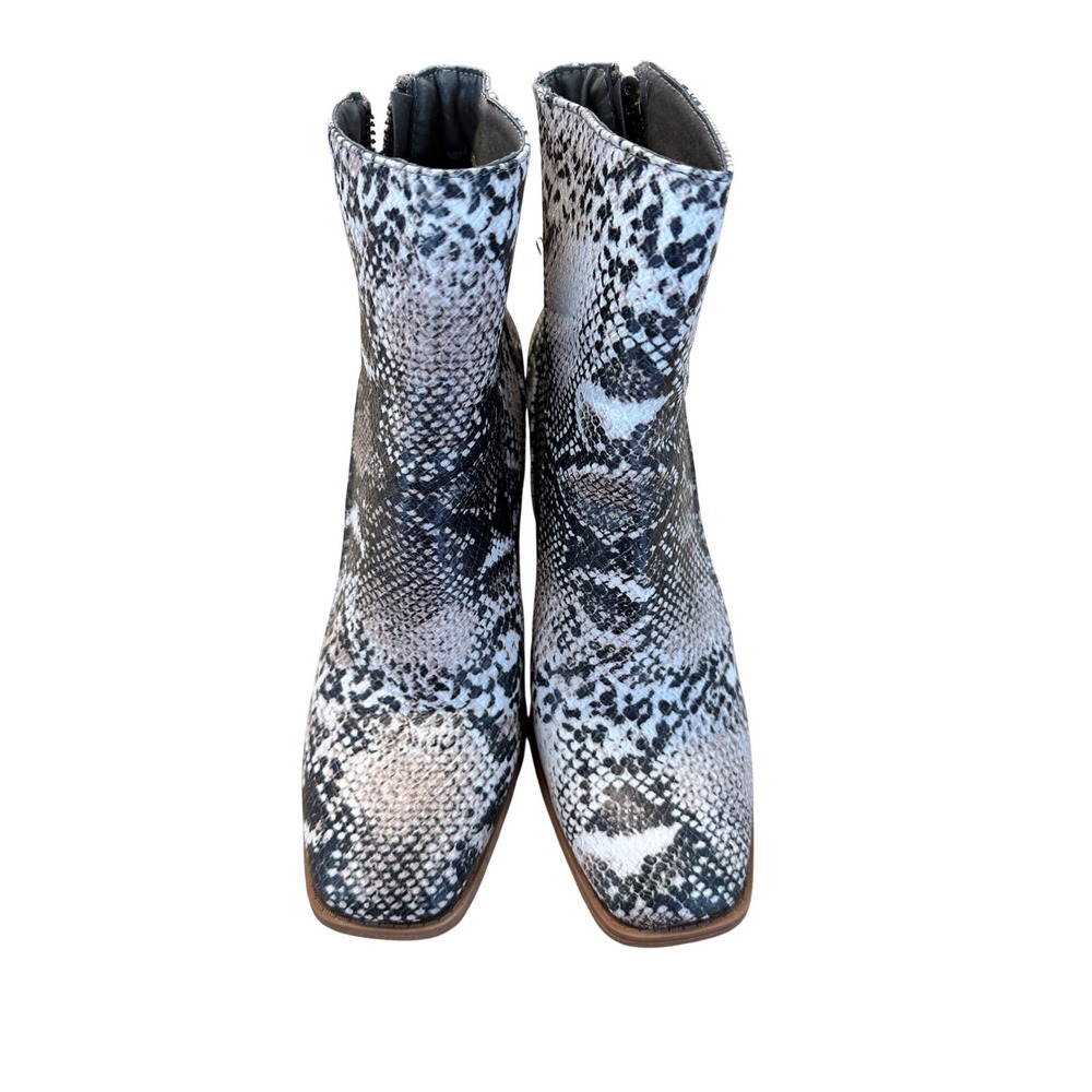 Pierre Dumas Womens Snake Print Block Heel Ankle Boots Size 7 Side Zip